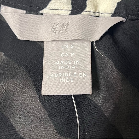 H&M Zebra Pattern Lined Dress Size Small NWOT - Picture 8 of 8